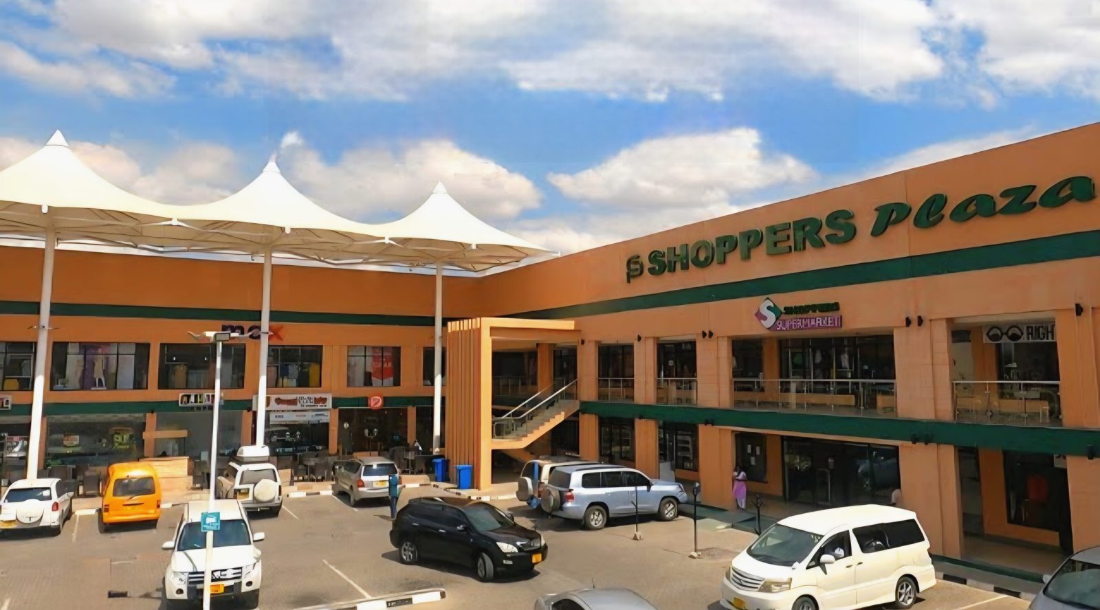 Shoppers Plaza